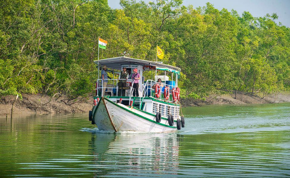 sundarban tourist boat point