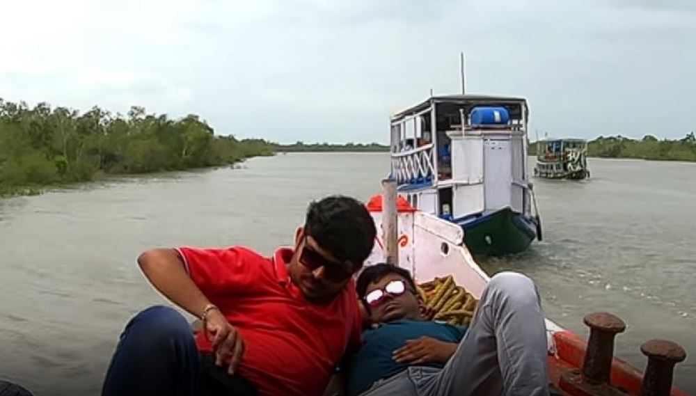 Sundarban Tourists